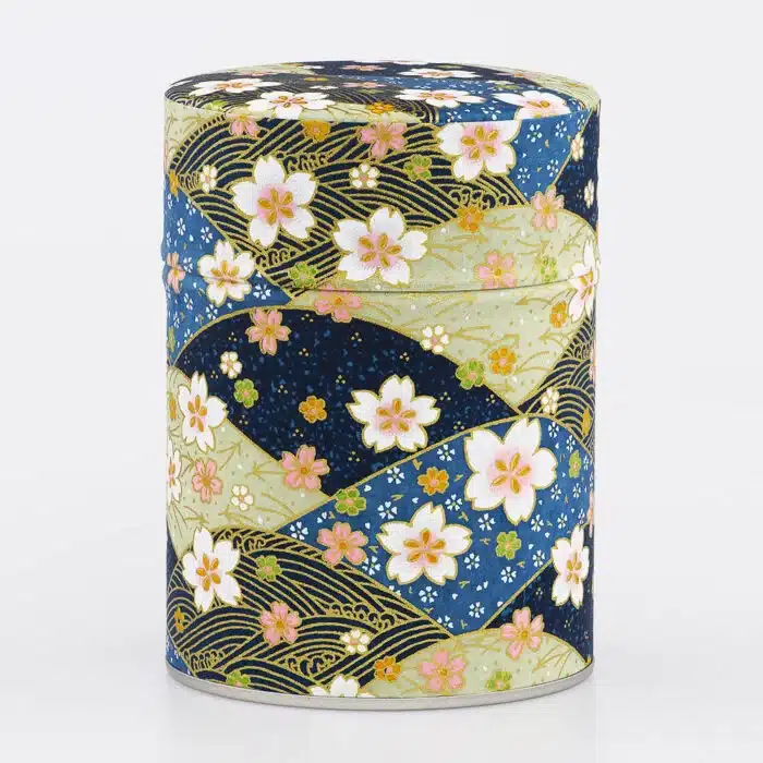 Boîte à thé Mihama fermée, papier washi japonais décor fleurs de cerisier et design raffiné