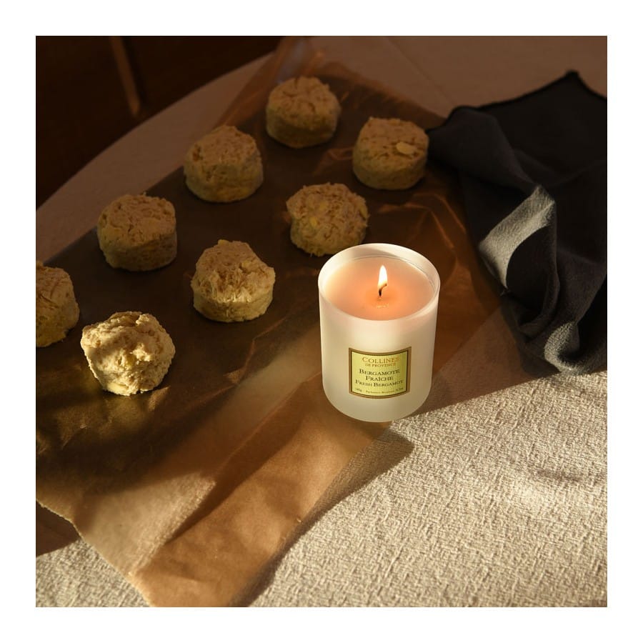Bougie parfumée Bergamote Fraîche – Collines de Provence 180g – Image 3